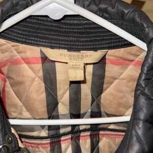 Burberry quilted women’s jacket. Size small